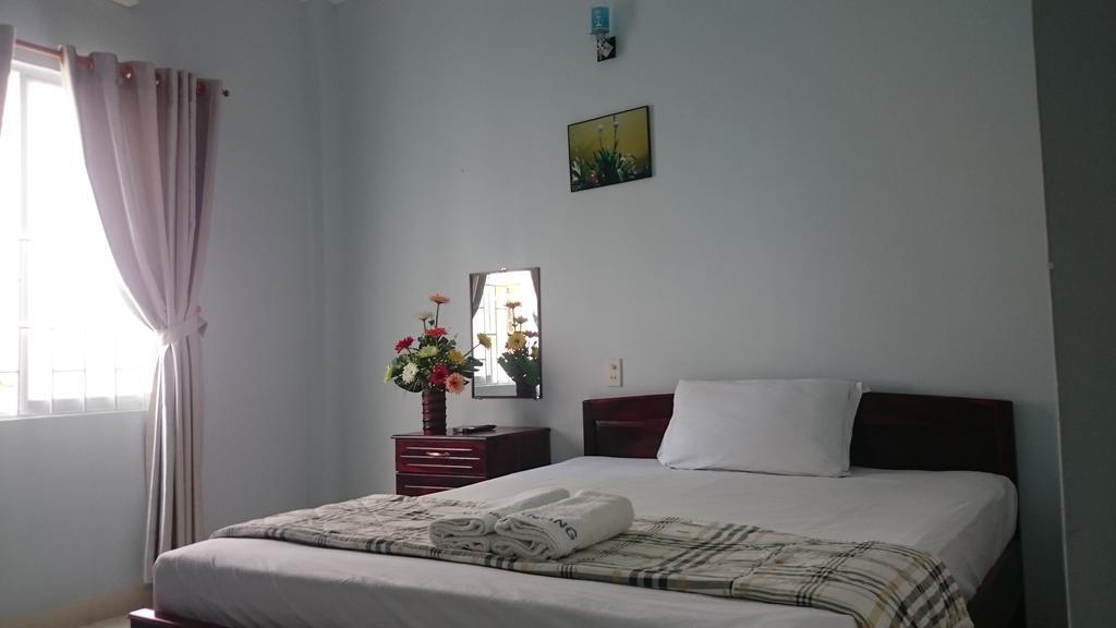 Quang Nhat Hotel Nha Trang Room photo