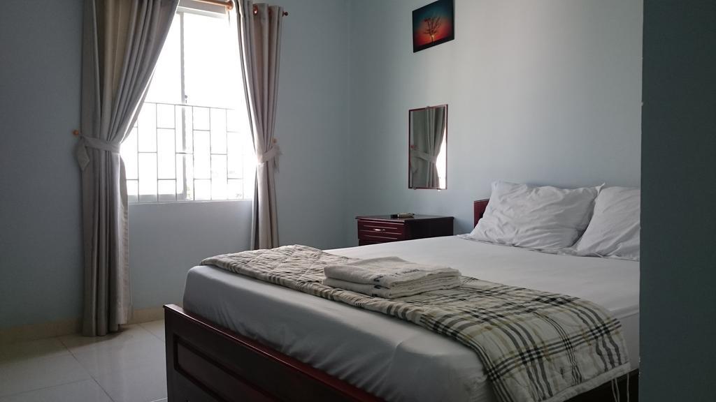 Quang Nhat Hotel Nha Trang Room photo