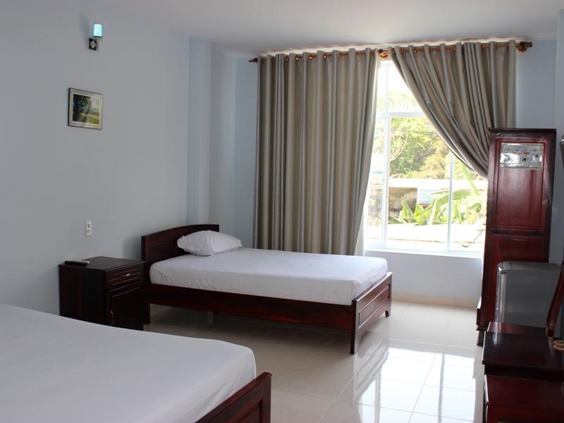 Quang Nhat Hotel Nha Trang Exterior photo